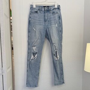 Hollister Women's Straight Leg Jeans in Light Blue